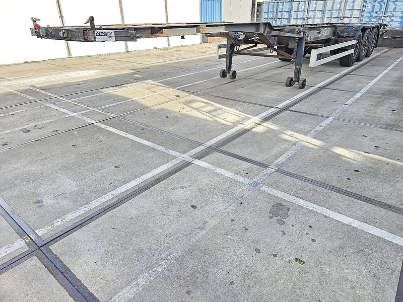 Pacton T3-007 - شاحنات الحاويات / جسم علوي قابل للتغيير نصف مقطورة: صور 1 Pacton T3-007 - شاحنات الحاويات / جسم علوي قابل للتغيير نصف مقطورة: صور 1