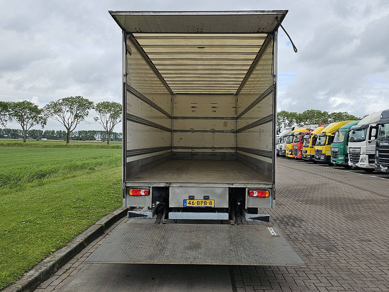 بصندوق مغلق شاحنة Renault D 250 11.9T A/C NEW ENGINE: صور 15