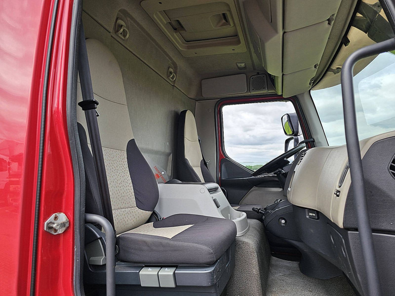 مبردة شاحنة Renault MIDLUM 180.12: صور 7 مبردة شاحنة Renault MIDLUM 180.12: صور 7