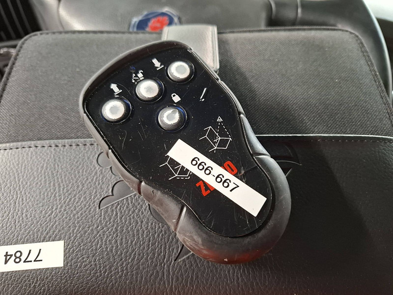 Scania P360 6X2*4 MNB - بصندوق مغلق شاحنة: صور 2 Scania P360 6X2*4 MNB - بصندوق مغلق شاحنة: صور 2