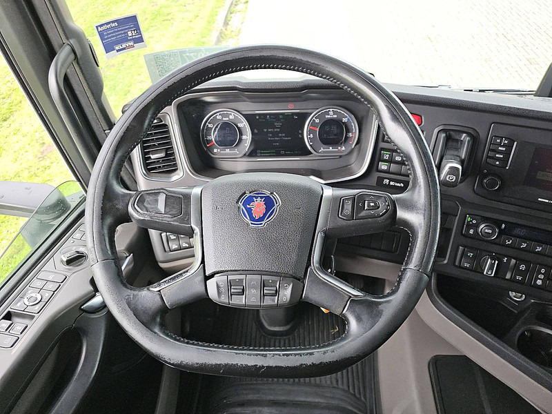 شاحنة Scania R450: صور 13 شاحنة Scania R450: صور 13