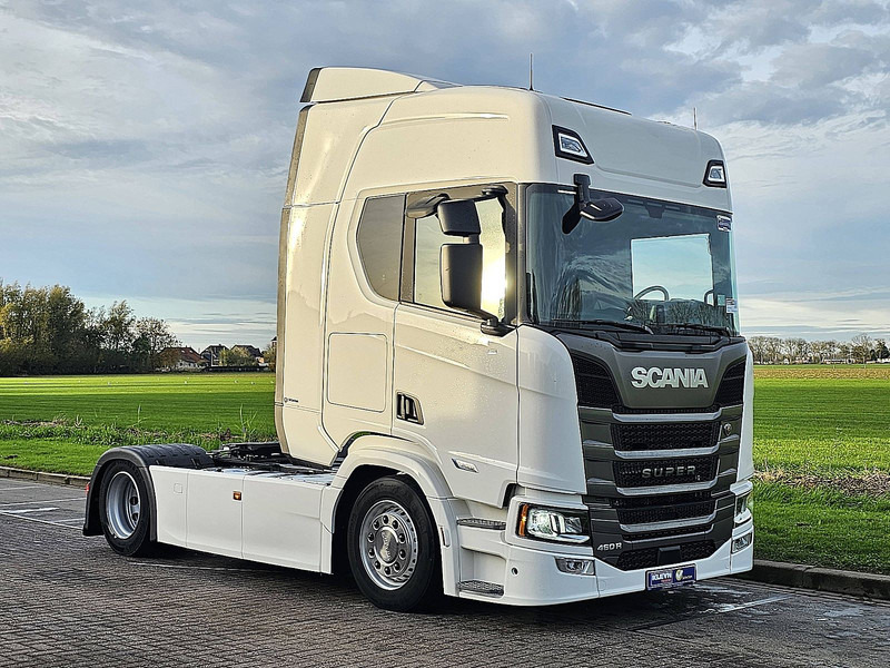 Scania R460 SUPER EB MEGA - شاحنة جرار: صور 5 Scania R460 SUPER EB MEGA - شاحنة جرار: صور 5