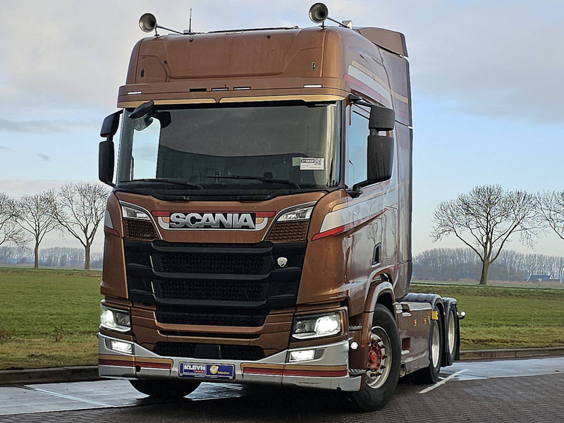 Scania R580 6X2 NB LED LEATHER - شاحنة جرار: صور 1 Scania R580 6X2 NB LED LEATHER - شاحنة جرار: صور 1