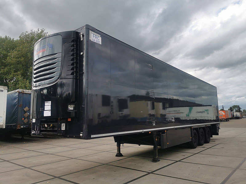 Schmitz Cargobull SKO 24 SCB LIFT AXLE BLACK - مبردة نصف مقطورة: صور 1 Schmitz Cargobull SKO 24 SCB LIFT AXLE BLACK - مبردة نصف مقطورة: صور 1