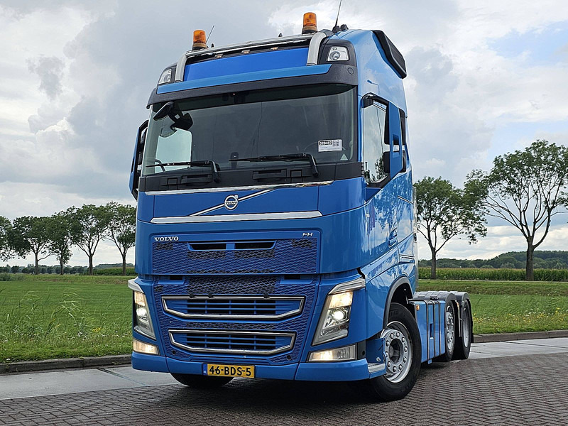 Volvo FH 460 - شاحنة جرار: صور 1 Volvo FH 460 - شاحنة جرار: صور 1