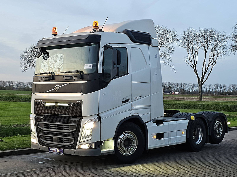 Volvo FH 500 6X2 STEERED PTO+HYDR - شاحنة جرار: صور 2 Volvo FH 500 6X2 STEERED PTO+HYDR - شاحنة جرار: صور 2
