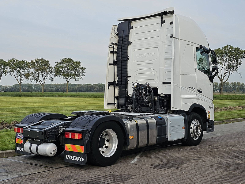 Volvo FH 500 XL - شاحنة جرار: صور 3 Volvo FH 500 XL - شاحنة جرار: صور 3