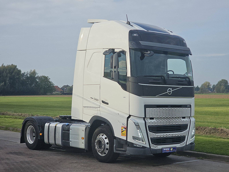 Volvo FH 500 XL - شاحنة جرار: صور 5 Volvo FH 500 XL - شاحنة جرار: صور 5