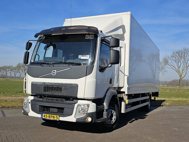 Volvo FL 220.12 - بصندوق مغلق شاحنة: صور 1 Volvo FL 220.12 - بصندوق مغلق شاحنة: صور 1