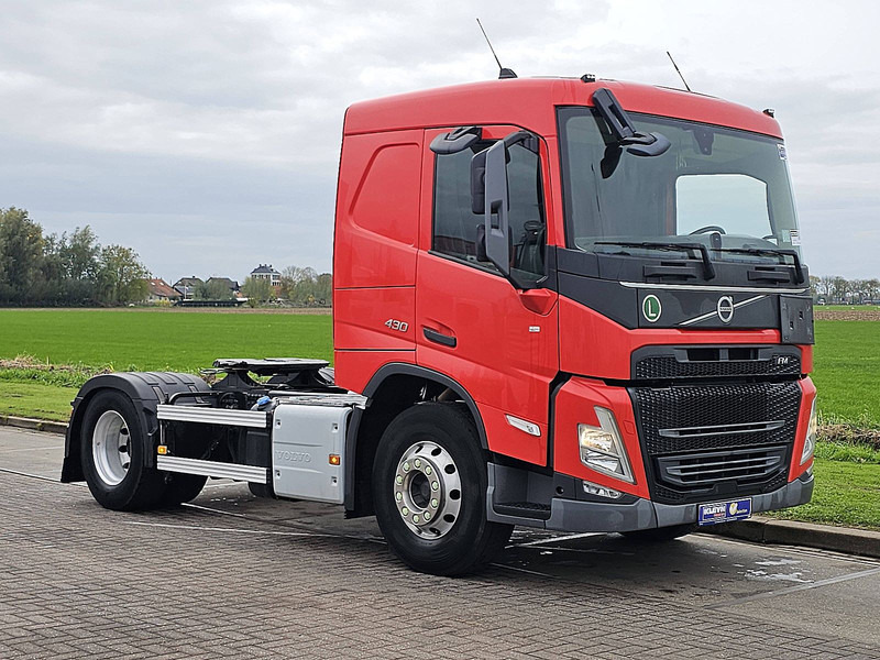 Volvo FM 430 - شاحنة جرار: صور 5 Volvo FM 430 - شاحنة جرار: صور 5