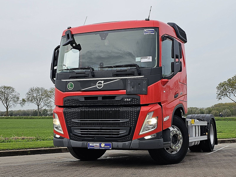 Volvo FM 430 - شاحنة جرار: صور 1 Volvo FM 430 - شاحنة جرار: صور 1