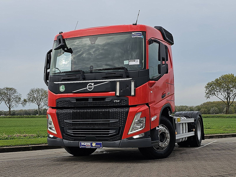 Volvo FM 430 - شاحنة جرار: صور 1 Volvo FM 430 - شاحنة جرار: صور 1
