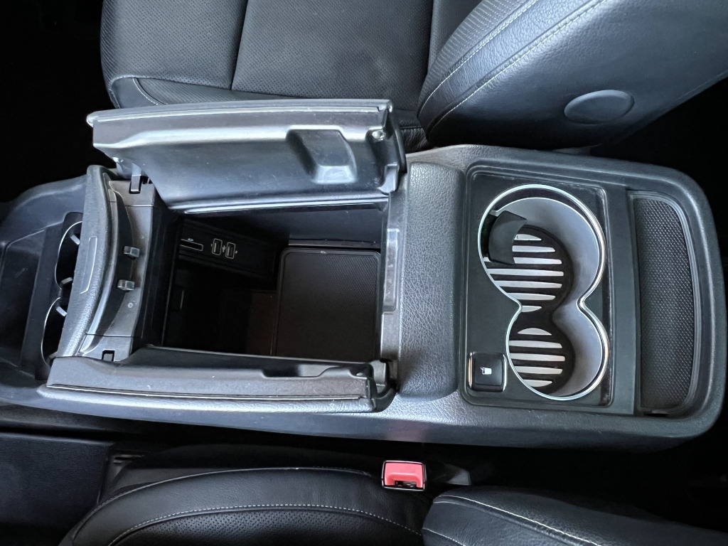 Mercedes-Benz V 250 4Matic LANG AVANTGARDE AMG LINE Burmester - سيارة: صور 5 Mercedes-Benz V 250 4Matic LANG AVANTGARDE AMG LINE Burmester - سيارة: صور 5