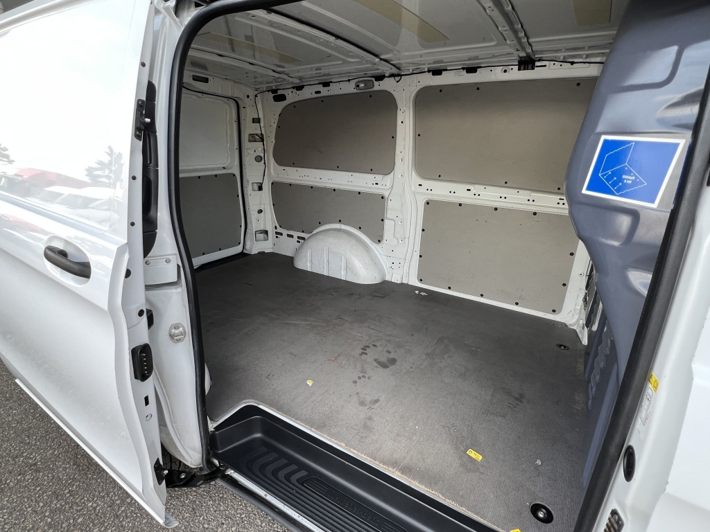 Mercedes-Benz Vito 110 CDI Lang Klima 3-Sitzer Heckflügeltüren - فان المدمجة: صور 5 Mercedes-Benz Vito 110 CDI Lang Klima 3-Sitzer Heckflügeltüren - فان المدمجة: صور 5