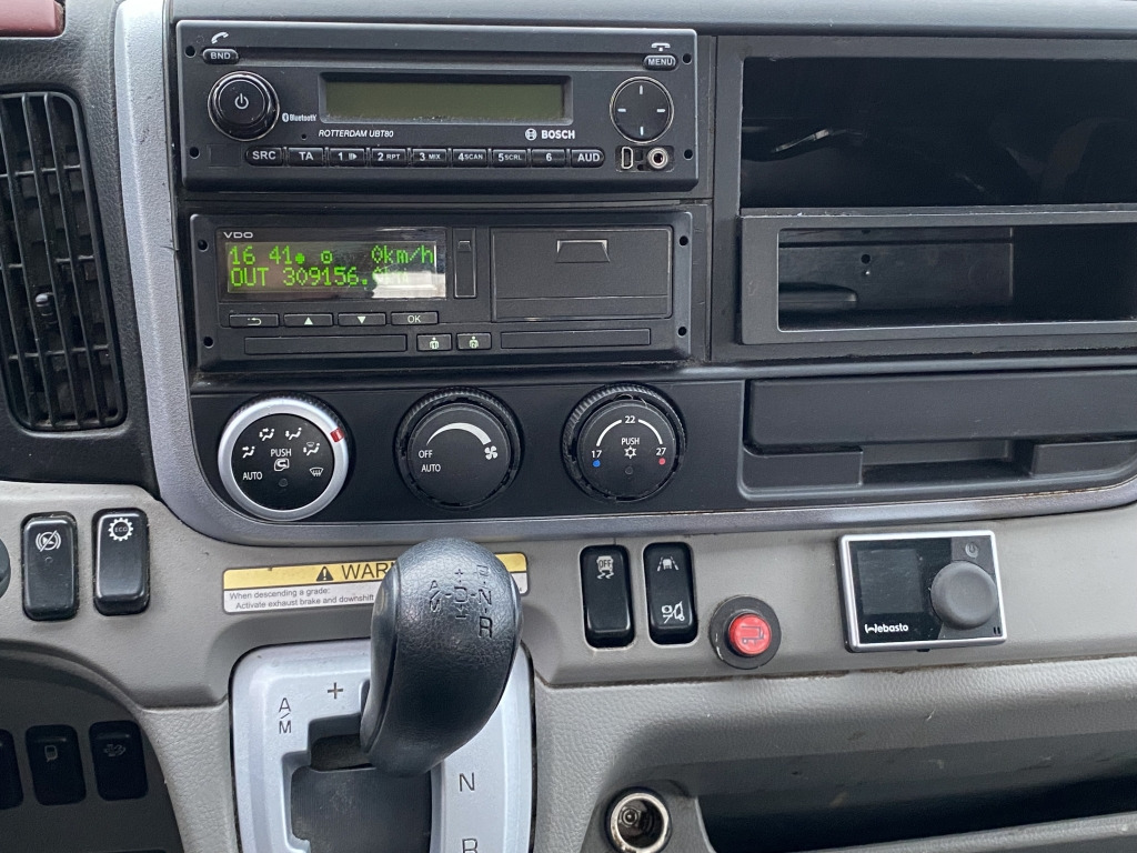Mitsubishi Fuso Canter 9C18 5,8mEuro6d Klima GetriebeDefekt - الشاسيه شاحنة: صور 2 Mitsubishi Fuso Canter 9C18 5,8mEuro6d Klima GetriebeDefekt - الشاسيه شاحنة: صور 2