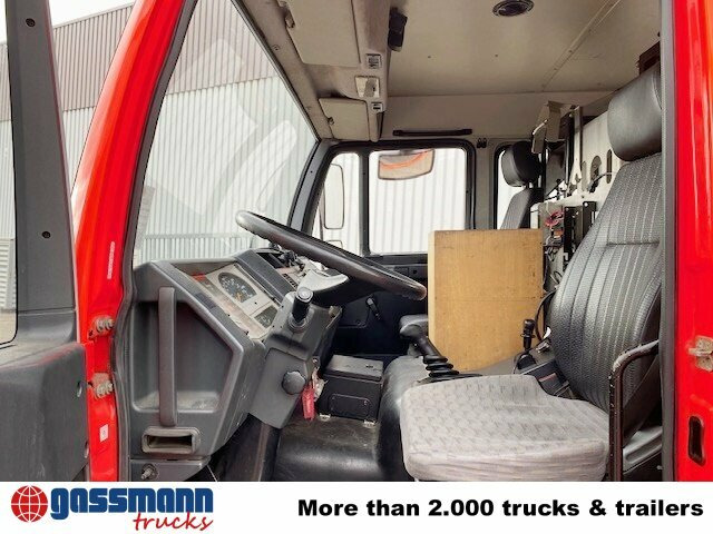 MAN 10.224 LC 4x2 BB Doka, TLF16/12, 6-Zylinder - المطافئ: صور 3 MAN 10.224 LC 4x2 BB Doka, TLF16/12, 6-Zylinder - المطافئ: صور 3