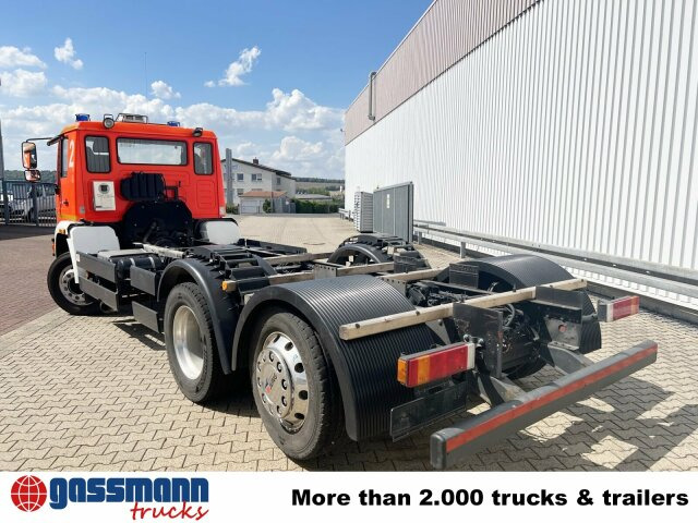 الشاسيه شاحنة MAN 25/18.284 6x2-4 LL, Retarder, Lenkachse: صور 12