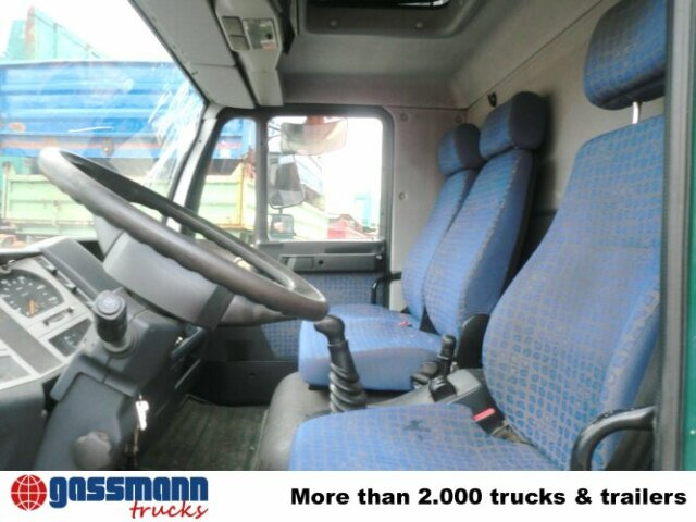 MAN L33 8.180 C 4x2, Unfallfahrzeug mit - بصندوق مغلق شاحنة: صور 2 MAN L33 8.180 C 4x2, Unfallfahrzeug mit - بصندوق مغلق شاحنة: صور 2