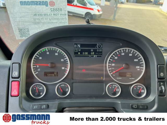 MAN TGM 13.250/340 4X4 BL, Kran Hiab 026 T-3, - شاحنة كرين: صور 5 MAN TGM 13.250/340 4X4 BL, Kran Hiab 026 T-3, - شاحنة كرين: صور 5