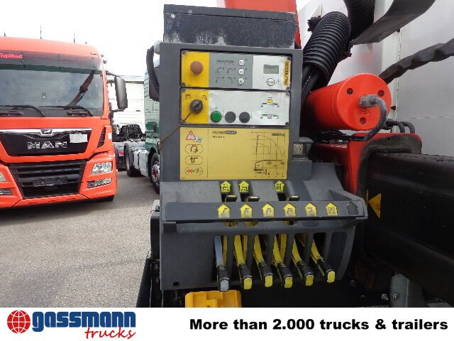 MAN TGM 26.340 6x2-4 LL,Lenk-Liftachse, Heckkran, - شاحنات مسطحة, شاحنة كرين: صور 2 MAN TGM 26.340 6x2-4 LL,Lenk-Liftachse, Heckkran, - شاحنات مسطحة, شاحنة كرين: صور 2