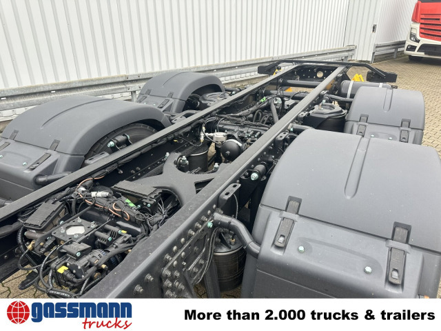 MAN TGS 26.440 6x2-4 LL CH, Lenk-/Liftachse, Navi, - الشاسيه شاحنة: صور 4 MAN TGS 26.440 6x2-4 LL CH, Lenk-/Liftachse, Navi, - الشاسيه شاحنة: صور 4