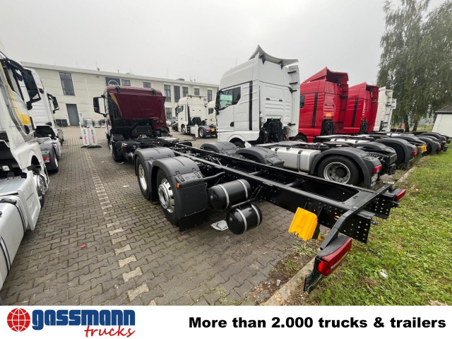 MAN TGS 26.440 6x2-4 LL CH, Lenk-/Liftachse, Navi, - الشاسيه شاحنة: صور 4 MAN TGS 26.440 6x2-4 LL CH, Lenk-/Liftachse, Navi, - الشاسيه شاحنة: صور 4