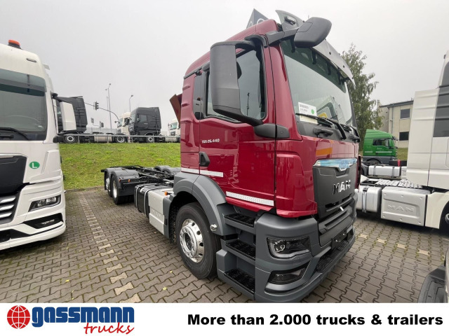 MAN TGS 26.440 6x2-4 LL CH, Lenk-/Liftachse, Navi, - الشاسيه شاحنة: صور 2 MAN TGS 26.440 6x2-4 LL CH, Lenk-/Liftachse, Navi, - الشاسيه شاحنة: صور 2