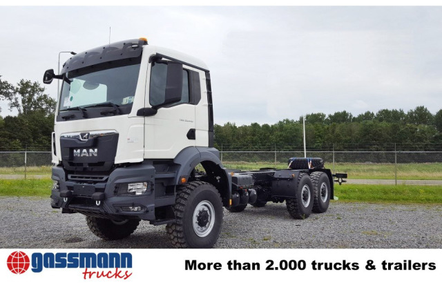 MAN TGS 33.440 6x6 BB CH, Euro2, Einzelbereifung - الشاسيه شاحنة: صور 2 MAN TGS 33.440 6x6 BB CH, Euro2, Einzelbereifung - الشاسيه شاحنة: صور 2