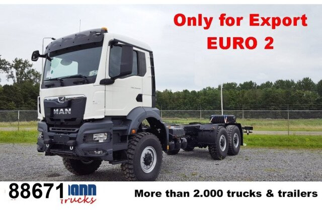 MAN TGS 33.440 6x6 BB CH, Euro2, Einzelbereifung - الشاسيه شاحنة: صور 1 MAN TGS 33.440 6x6 BB CH, Euro2, Einzelbereifung - الشاسيه شاحنة: صور 1