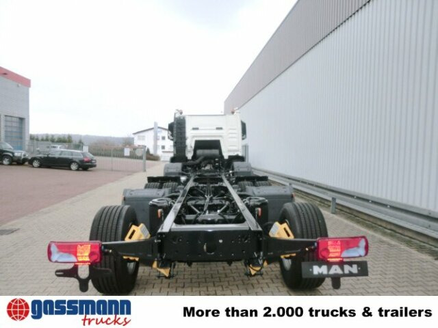 MAN TGS 50.480BB 10x4 Retarder, 3-f.NA - الشاسيه شاحنة: صور 4 MAN TGS 50.480BB 10x4 Retarder, 3-f.NA - الشاسيه شاحنة: صور 4
