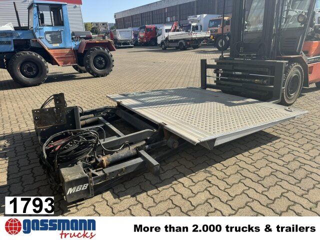 MBB C 2000 S Ladebordwand - نصف مقطورة: صور 1 MBB C 2000 S Ladebordwand - نصف مقطورة: صور 1