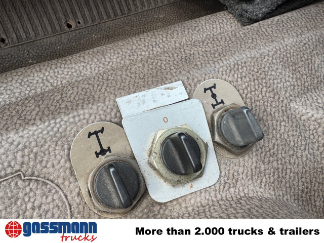 المطافئ Mercedes-Benz 1222 AF 4x4, Rüstwagen RW 2, Seilwinde: صور 7 المطافئ Mercedes-Benz 1222 AF 4x4, Rüstwagen RW 2, Seilwinde: صور 7