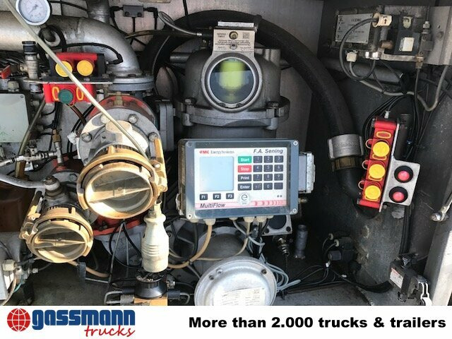 Mercedes-Benz Actros 1841 L 4x2, Esterer Tankaufbau ca. - شاحنة صهريج: صور 2 Mercedes-Benz Actros 1841 L 4x2, Esterer Tankaufbau ca. - شاحنة صهريج: صور 2