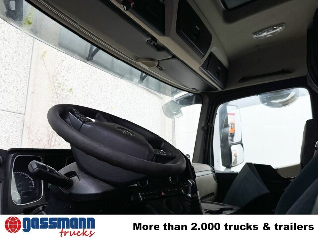 Mercedes-Benz Actros 2548 L 6x2/46, Retarder, Lenk-/Liftachse, - شاحنة ذات الخطاف: صور 2 Mercedes-Benz Actros 2548 L 6x2/46, Retarder, Lenk-/Liftachse, - شاحنة ذات الخطاف: صور 2