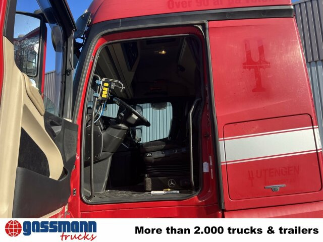 Mercedes-Benz Actros 2551 L 6x2/46, Retarder, Liftachse, - شاحنة ذات الخطاف: صور 5 Mercedes-Benz Actros 2551 L 6x2/46, Retarder, Liftachse, - شاحنة ذات الخطاف: صور 5