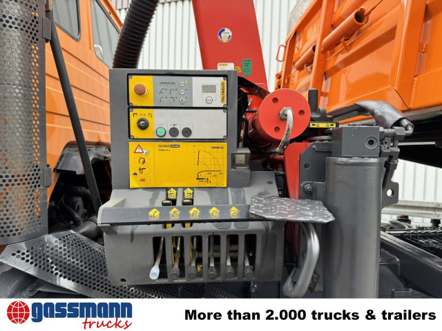 Mercedes-Benz SK II 1820/24 K 4x2, Winterdienstaustattung, - قلابات, شاحنة كرين: صور 4 Mercedes-Benz SK II 1820/24 K 4x2, Winterdienstaustattung, - قلابات, شاحنة كرين: صور 4