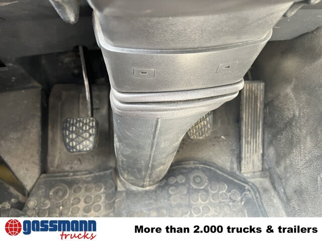 Mercedes-Benz SK II 2638/44 A 6x6, V8, Retarder - الشاسيه شاحنة: صور 4 Mercedes-Benz SK II 2638/44 A 6x6, V8, Retarder - الشاسيه شاحنة: صور 4