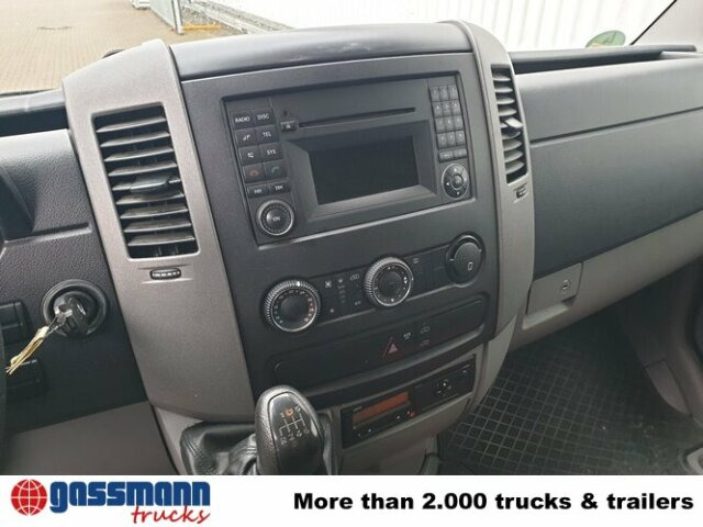 Mercedes-Benz Sprinter 313 KA 4x2 - فان: صور 2 Mercedes-Benz Sprinter 313 KA 4x2 - فان: صور 2