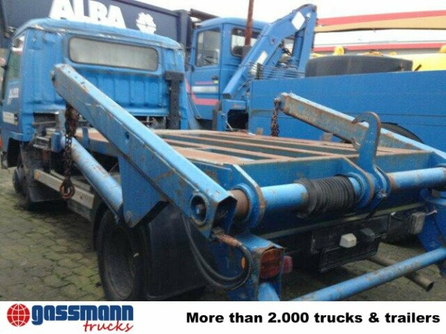 Mitsubishi Canter 4x2 - شاحنات قابلة للفك شاحنة: صور 5 Mitsubishi Canter 4x2 - شاحنات قابلة للفك شاحنة: صور 5