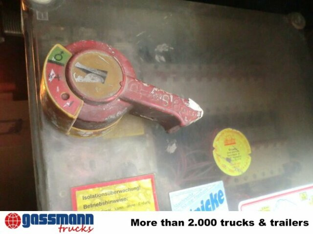 Tank-Aufbauauf Wunsch mit Separatmotor, - صهريج حاوية: صور 5 Tank-Aufbauauf Wunsch mit Separatmotor, - صهريج حاوية: صور 5