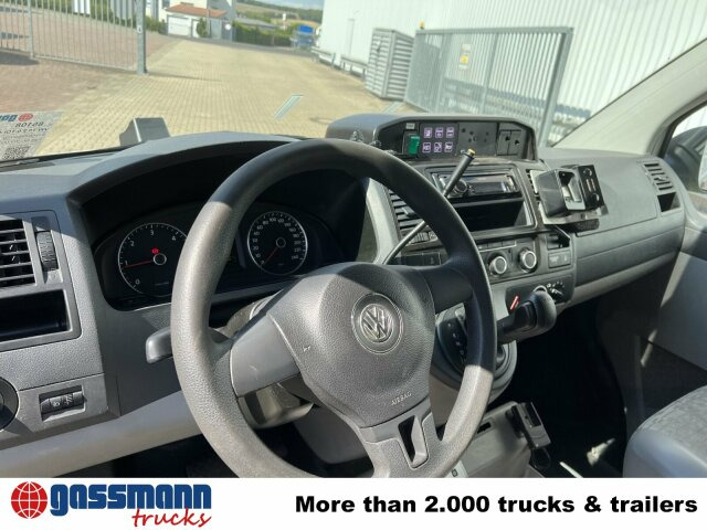 Volkswagen T5 2.0 TDI 4x2, Krankenwagen - سيارة إسعاف: صور 4 Volkswagen T5 2.0 TDI 4x2, Krankenwagen - سيارة إسعاف: صور 4