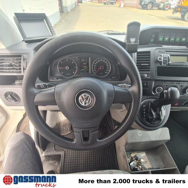 Volkswagen T5 2.0 TDI, Krankenwagen - سيارة إسعاف: صور 4 Volkswagen T5 2.0 TDI, Krankenwagen - سيارة إسعاف: صور 4
