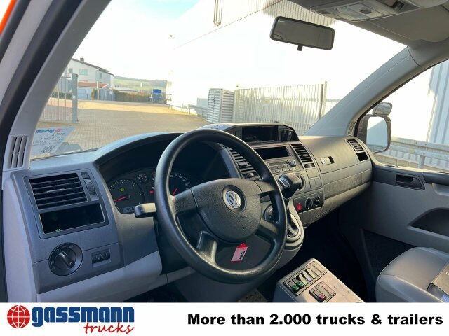Volkswagen T5 2.5 TDI 4x2, Krankenwagen - سيارة إسعاف: صور 5 Volkswagen T5 2.5 TDI 4x2, Krankenwagen - سيارة إسعاف: صور 5
