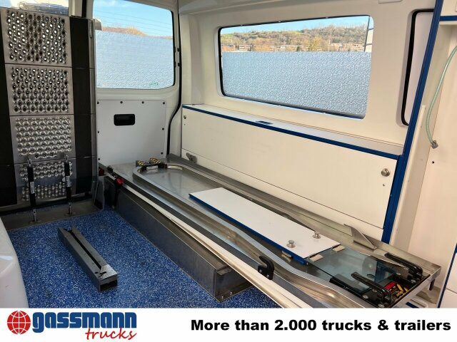 سيارة إسعاف Volkswagen T5 2.5 TDI 4x2, Krankenwagen: صور 11
