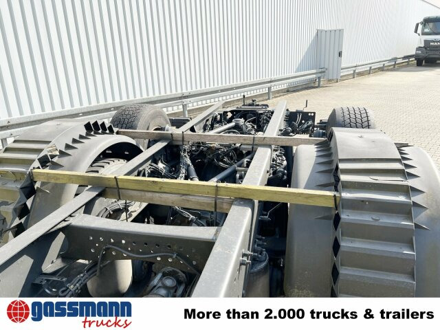 الشاسيه شاحنة Volvo FM 450 6x2, Motorabtrieb, Lenk-/Liftachse: صور 13