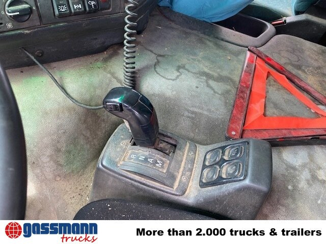 Volvo FM12-420 4x2 mit Heckkran Jonsered 1090, - قلابات, شاحنة كرين: صور 5 Volvo FM12-420 4x2 mit Heckkran Jonsered 1090, - قلابات, شاحنة كرين: صور 5