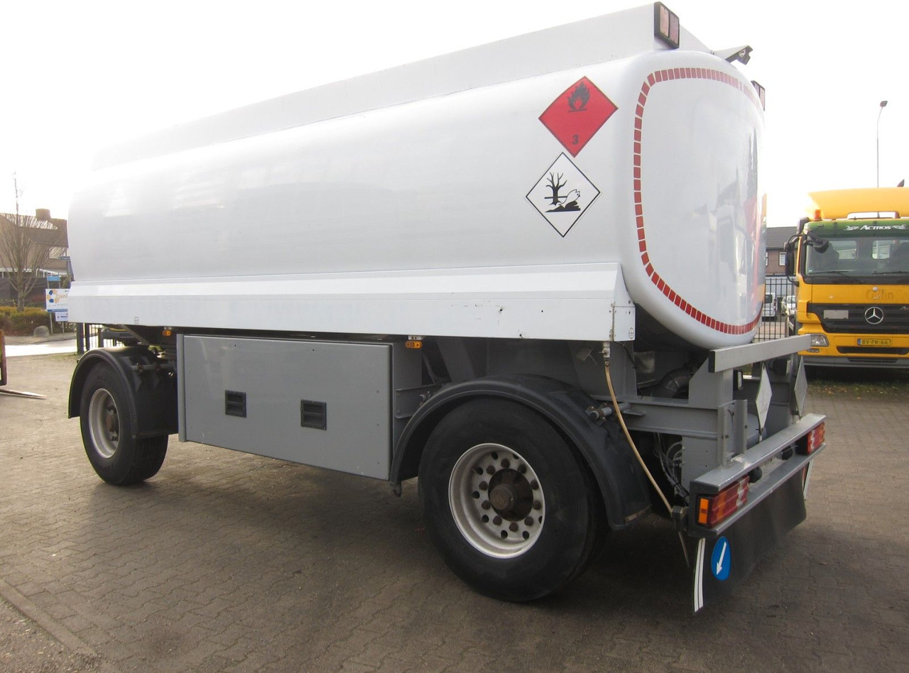 Lindner & Fischer 18400ltr 3 Kammern Oben-Unten - مقطورة صهريج: صور 4 Lindner & Fischer 18400ltr 3 Kammern Oben-Unten - مقطورة صهريج: صور 4