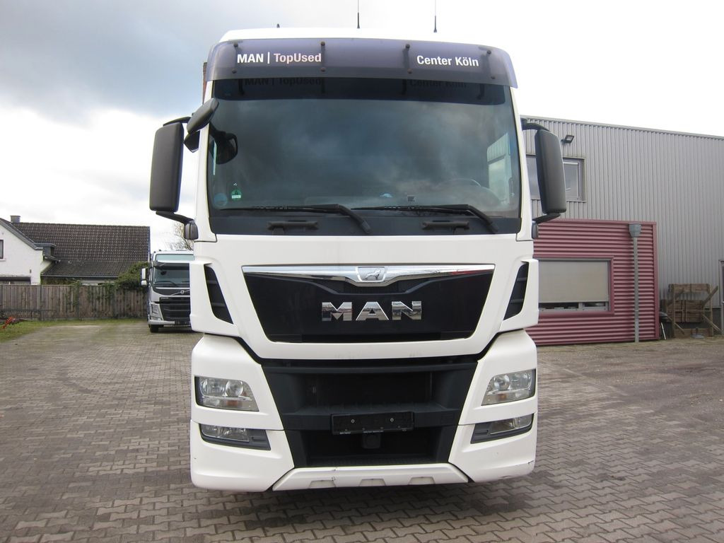 MAN TGX 18 440 XXL Retarder E6 730tkm 2xTank - شاحنة جرار: صور 2 MAN TGX 18 440 XXL Retarder E6 730tkm 2xTank - شاحنة جرار: صور 2