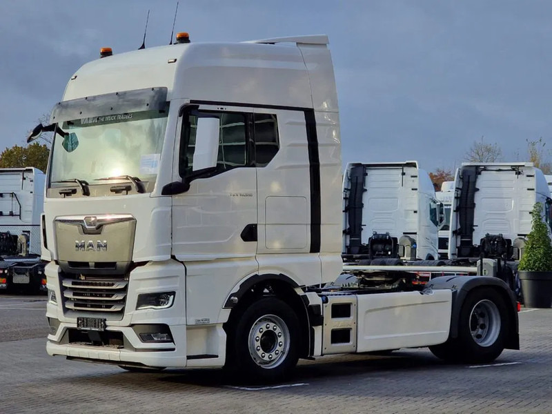 MAN TGX 18.540 GX - New - Retarder - Night clima - Alcoa - Multiple units - NEW - شاحنة جرار: صور 3 MAN TGX 18.540 GX - New - Retarder - Night clima - Alcoa - Multiple units - NEW - شاحنة جرار: صور 3