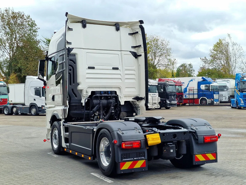 MAN TGX 18.540 GX - New - Retarder - Night clima - Alcoa - Show truck - Lightbar - - شاحنة جرار: صور 5 MAN TGX 18.540 GX - New - Retarder - Night clima - Alcoa - Show truck - Lightbar - - شاحنة جرار: صور 5